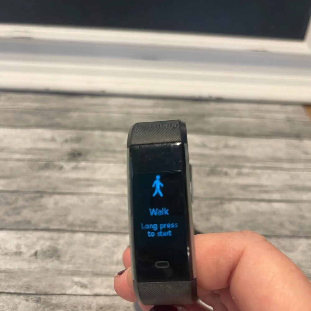 Black Fitness Tracker